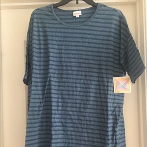 Lularoe NWT Irma shirt